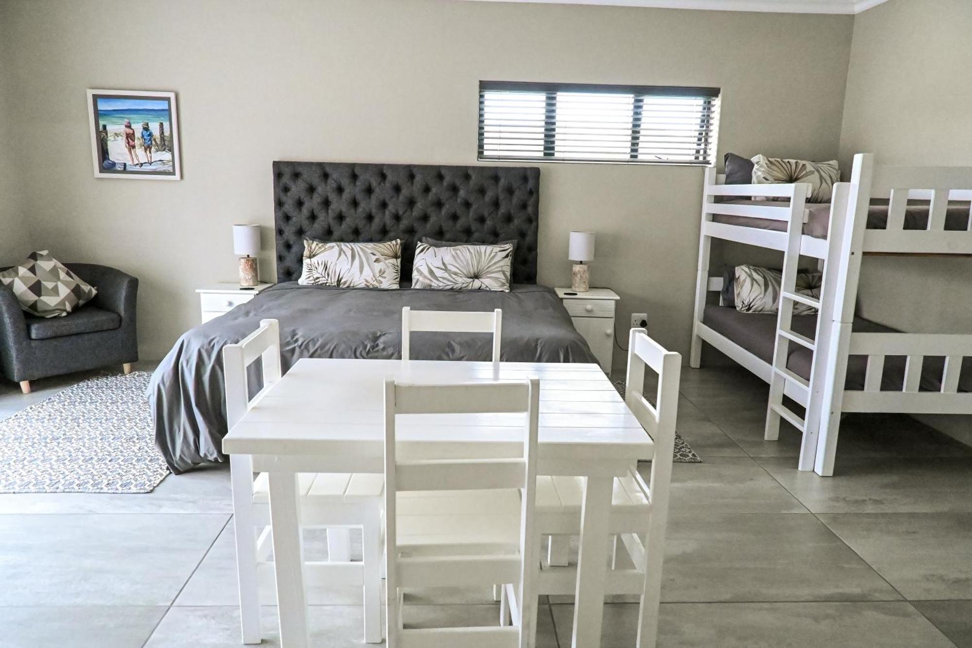 Idiaz Beach House Hotel Mosselbaai Buitenkant foto